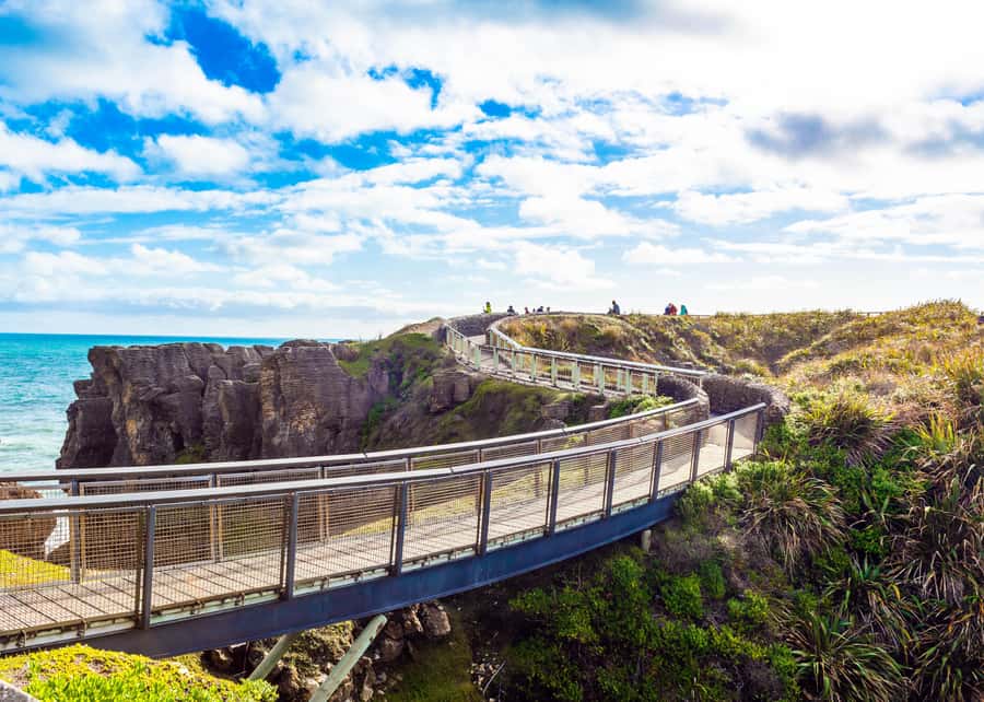 Christchurch to Franz Josef Tour with TranzAlpine (1 way) - Christchurch to Greymouth by TranzAlpine