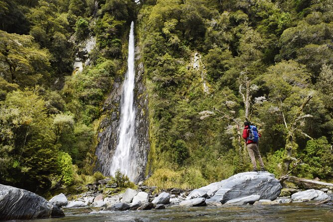 Christchurch to Queenstown 2 Day Tour via Franz Josef - Afternoon on the West Coast: Greymouth to Hokitika Gorge