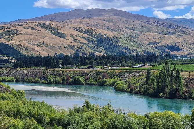 Cromwell Wine Tasting Tour using Classic Car - Why a private tour can be worth the extra cost