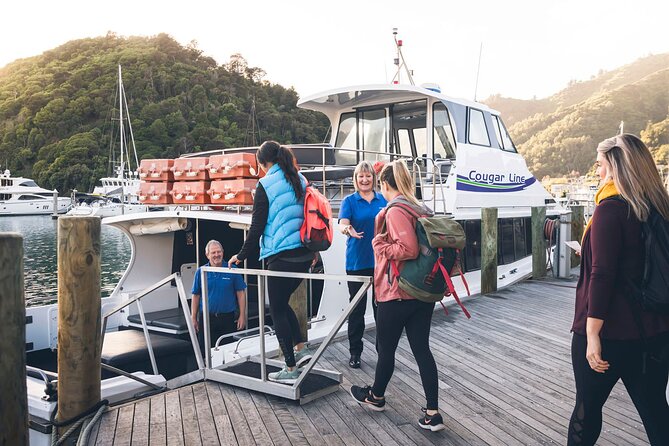 Cruise and Lunch at Furneaux Lodge - Should you book Cruise and Lunch at Furneaux Lodge?