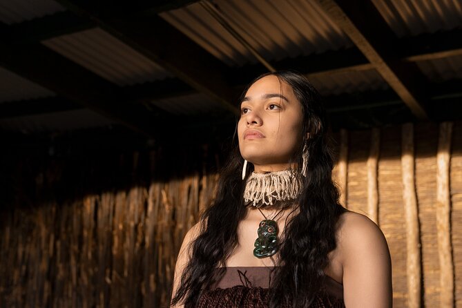 Cultural Experience & Seasonal Māori Cuisine at Te Pā Tū - Learning Māori customs through food and activity