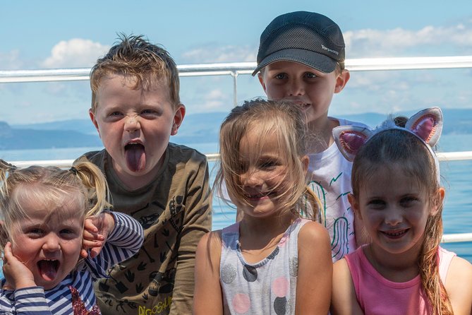 Daily Scenic Maori Rock Carving Cruise Taupo - The muffin, hot drinks, and small onboard touches