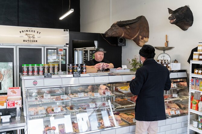 Delicious walking food tour of Dunedin - The First Bites: Pies, Sausage, and Cheese Bread