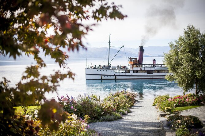 Dinner at Walter Peak High Country Farm and Cruise from Queenstown - Why this Queenstown evening works so well