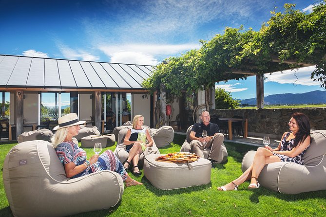 Discover Marlborough Wine - Afternoon Marlborough Wine Tour - The pace, food, and a few rough edges