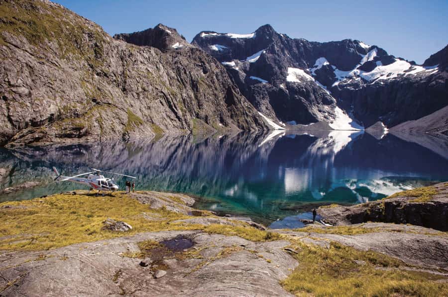 Doubtful Sound: Scenic Flight with 2 Landings - Flying into the Sound of Silence