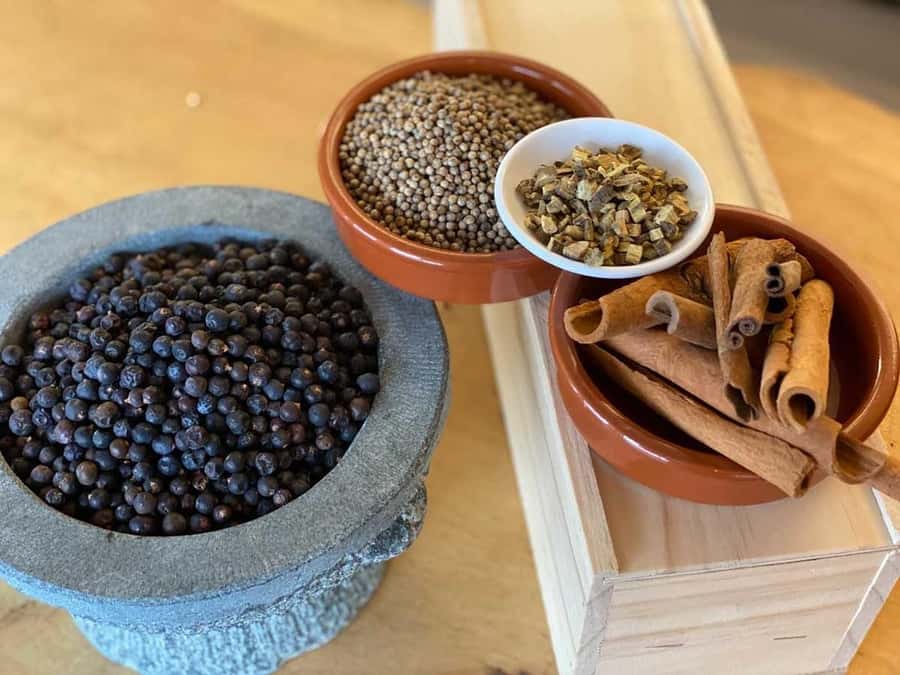 Dunedin: 3 Hour Artisan Food Walking Tour - A food tour that tells Dunedin’s story in bites