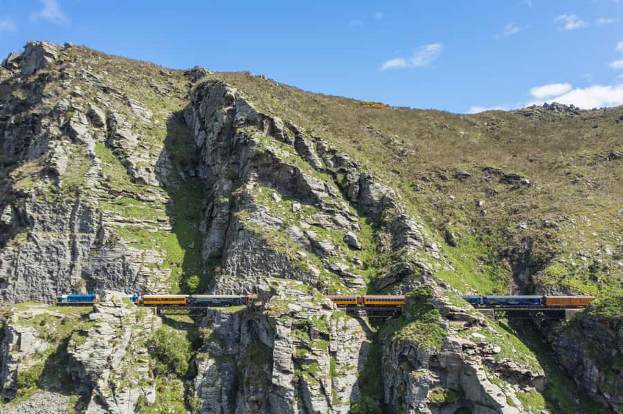 Dunedin: Scenic Railway Tour Through the Taieri Gorge - Starting at Dunedin Railway Station