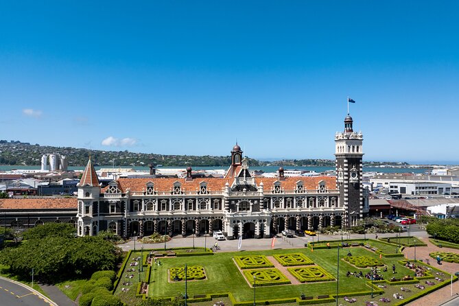 Dunedin to Queenstown One Way Tour Including Taieri Gorge Train - St. Bathans and the Blue Lake