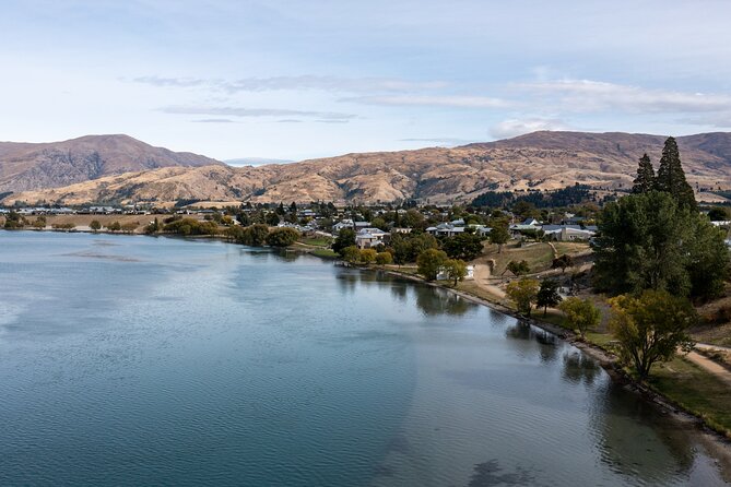 Dunedin to Queenstown One Way Tour Including Taieri Gorge Train - A quick photograph at Ophir’s old bridge