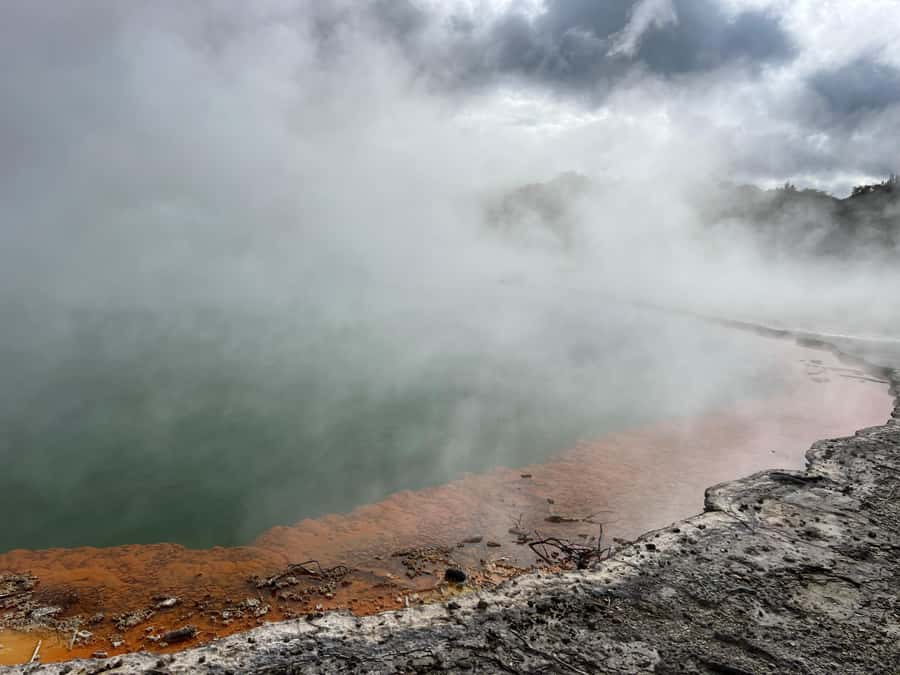Ex Hamilton: Triple Deal WAI-O-TAPU, Redwood & Blue Springs - Wai-O-Tapu Track 1 and its strange colors