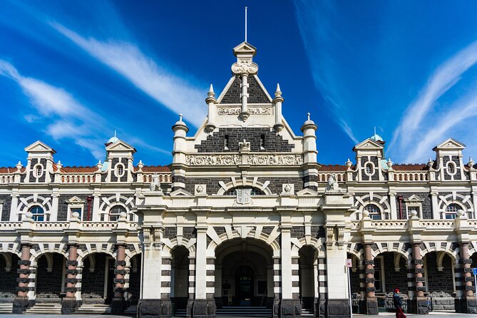 Explore Dunedin: Self-Guided Audio Tour Adventure - Gothic churches and civic power