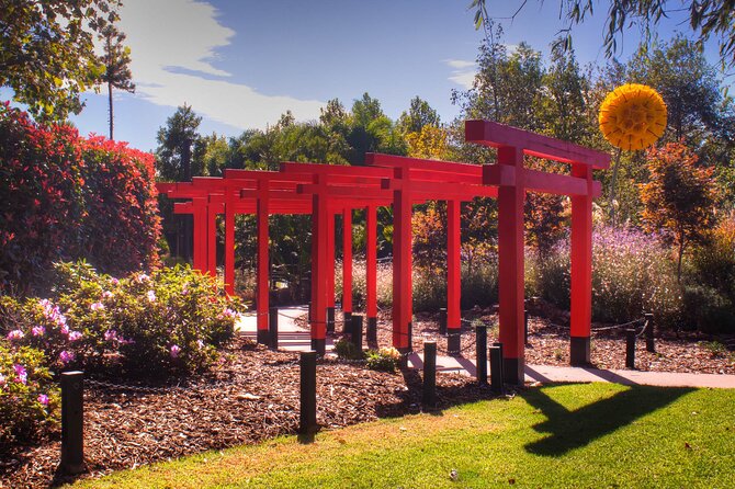 Explore gardens & galleries filled with incredible art, Matakana - Three sculpture gardens with room to wander