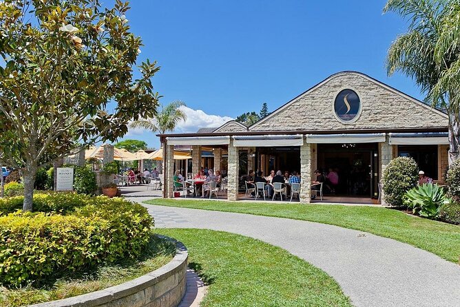 Explore West Auckland with Winery - Soljans Estate Winery: a short taste of Kumeu wine country
