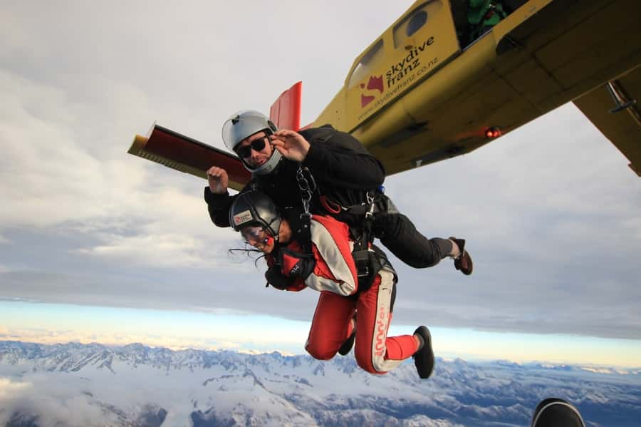Franz Josef: 13,000ft, 16,500ft or 18,000ft Skydive - Key points at a glance