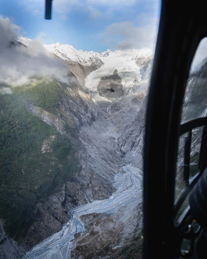 Franz Josef: 30-min Flight Franz Josef & Tasman Glaciers - Who will get the most from this flight