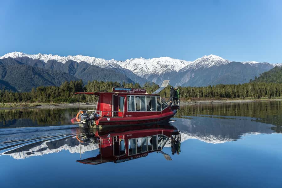 Franz Josef Glacier: 2-Hour Scenic Lake Mapourika Cruise - Stories, Māori connections, and local detail