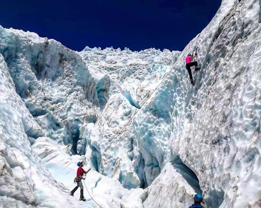 Franz Josef: Glacier Ice Climb experience with Heli Transfer - Key points at a glance