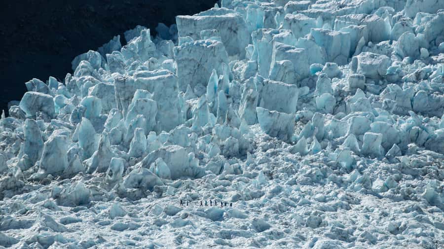 Franz Josef: Glacier Ice Climb experience with Heli Transfer - The helicopter flight onto Franz Josef Glacier