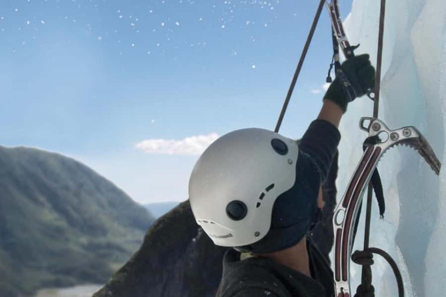 Franz Josef: Glacier Ice Climb experience with Heli Transfer - Starting at the Glacier Base Building