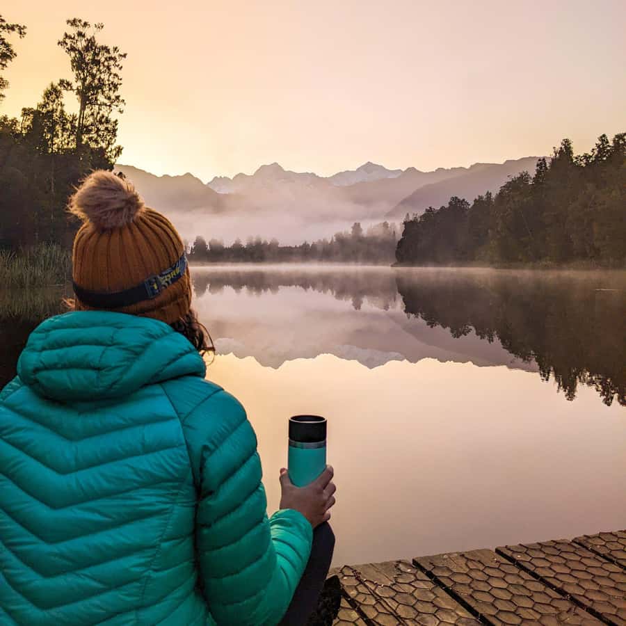 Franz Josef: Half-Day Nature Tour to Lake Matheson - Finding the lake’s famous reflections
