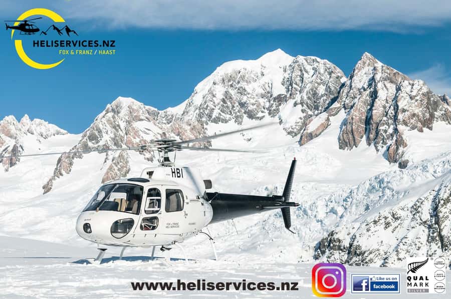 Franz Josef: The Grand Tour by Helicopter with Snow Landing - Three glaciers from the air
