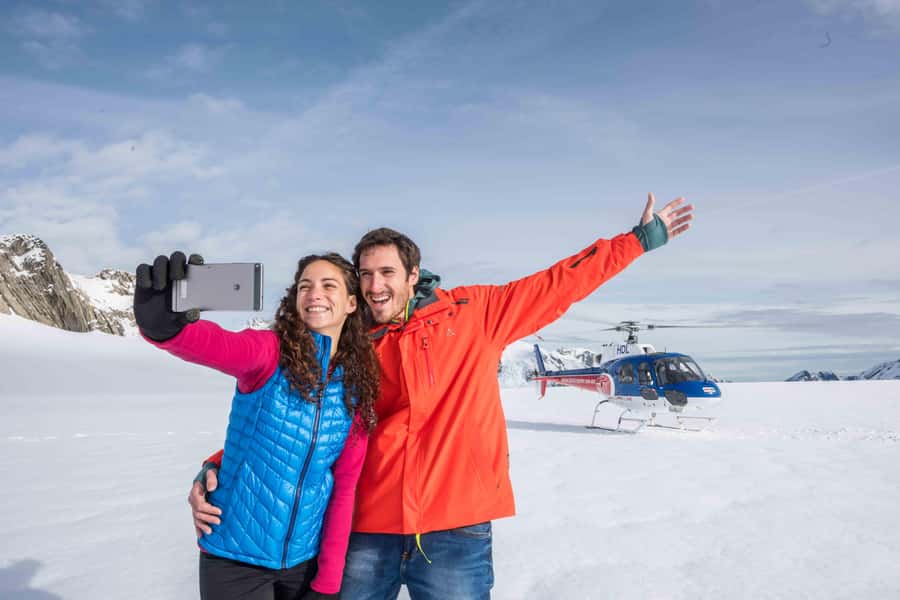 Franz Josef: Twin Glacier Helicopter Flight and Snow Landing - Seats and photographs need some thought