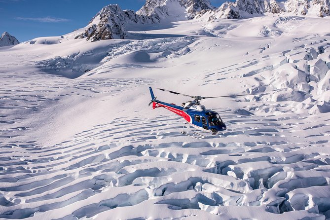 Franz Josef: Twin Glacier Helicopter Flight with Snow Landing - Why this short flight gives you a big view