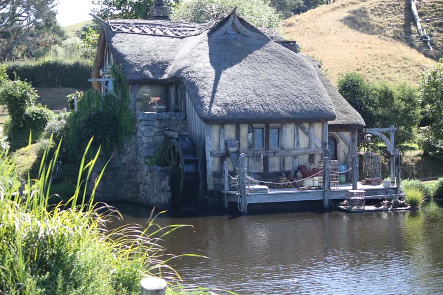 From Auckland: Hobbiton Afternoon Tour - Should you book the Auckland afternoon Hobbiton tour?