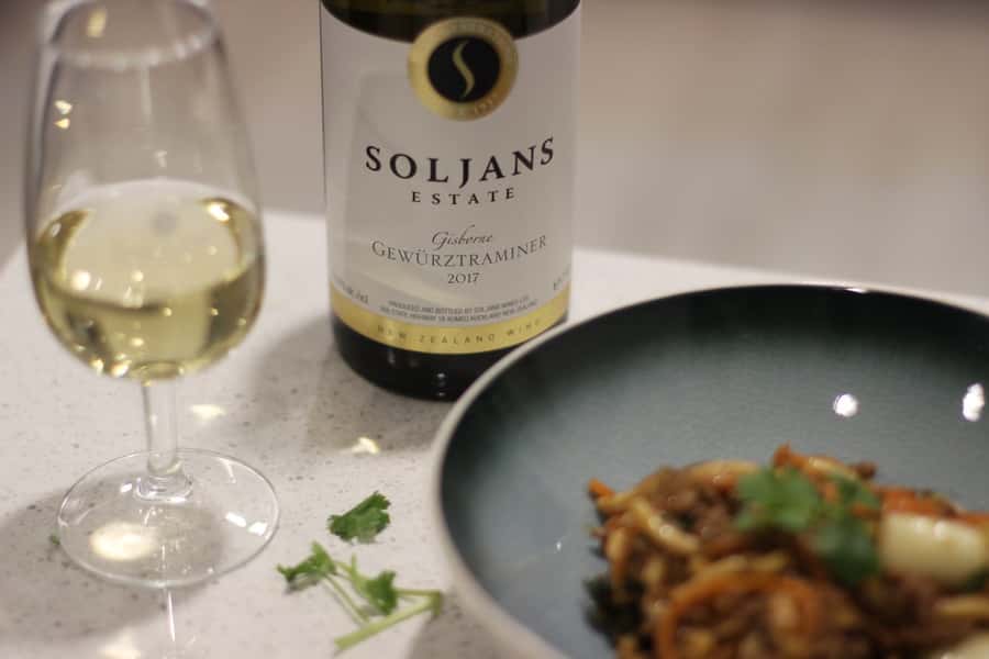 From Auckland: Small Group Kumeu Wine Tour with Lunch - Why Kumeu makes a smart wine day from Auckland