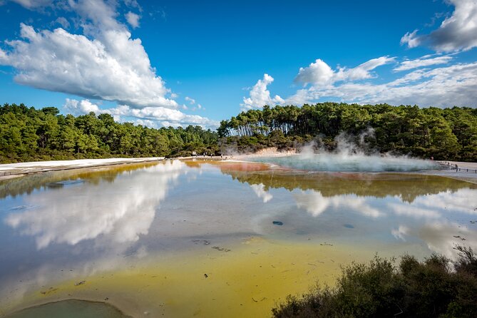 From Auckland to Rotorua Waiotapu and Activity Combinations - A short look at Rotorua before the main sights
