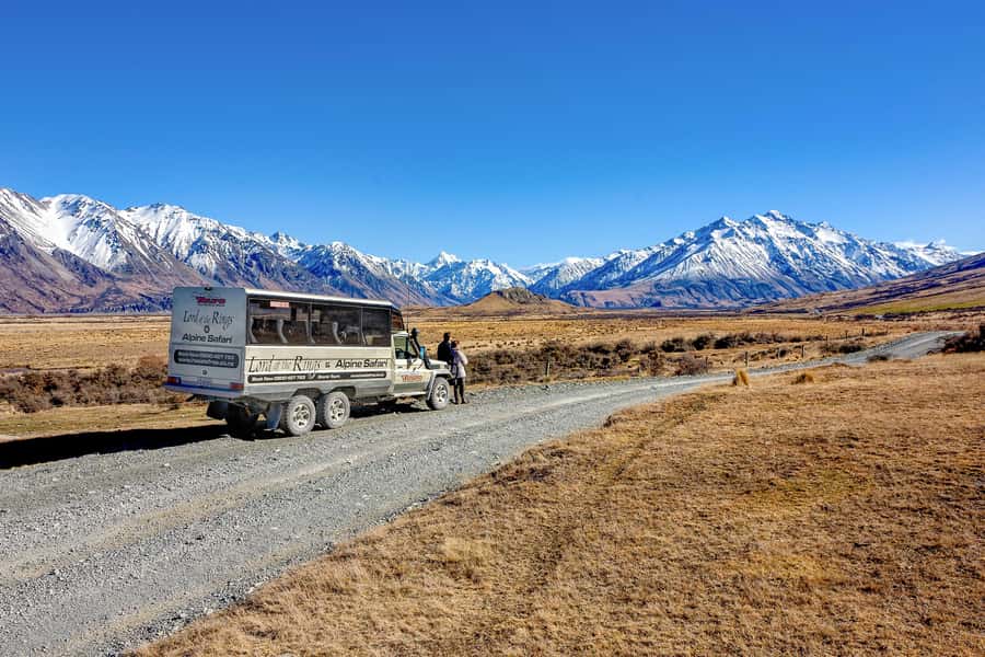 From Christchurch: Full-Day Lord of the Rings Tour to Edoras - The Christchurch meeting point and the road south