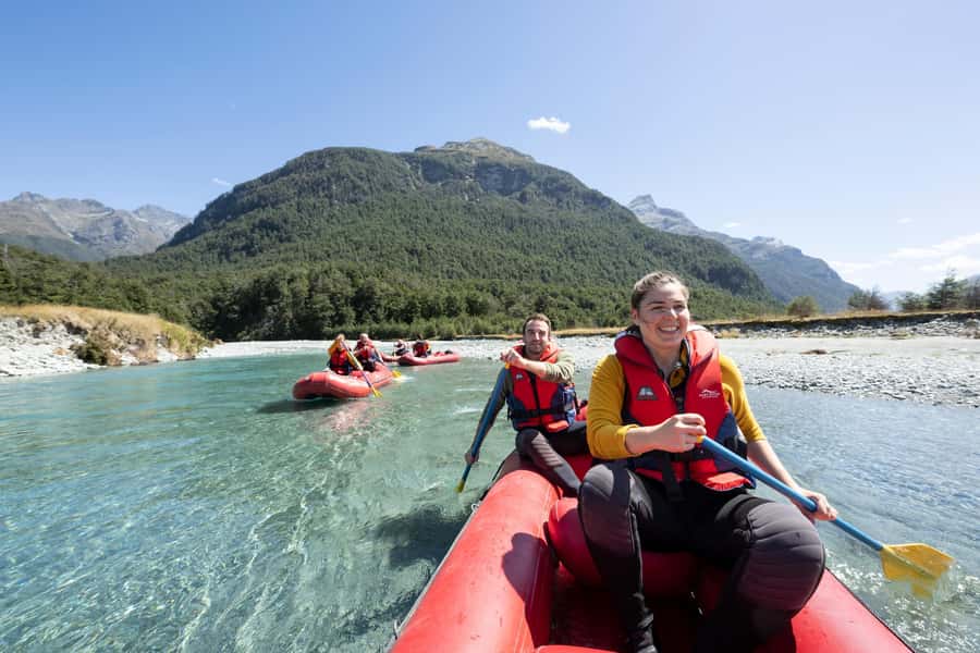 From Queenstown: Dart River Canoe & Jet Boat Day Trip - The Queenstown to Glenorchy drive starts the day well