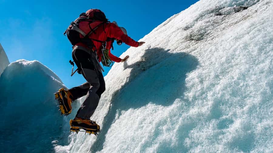 From Queenstown: Franz Josef Glacier Hike & Scenic Flight - The helicopter flight to the upper icefall