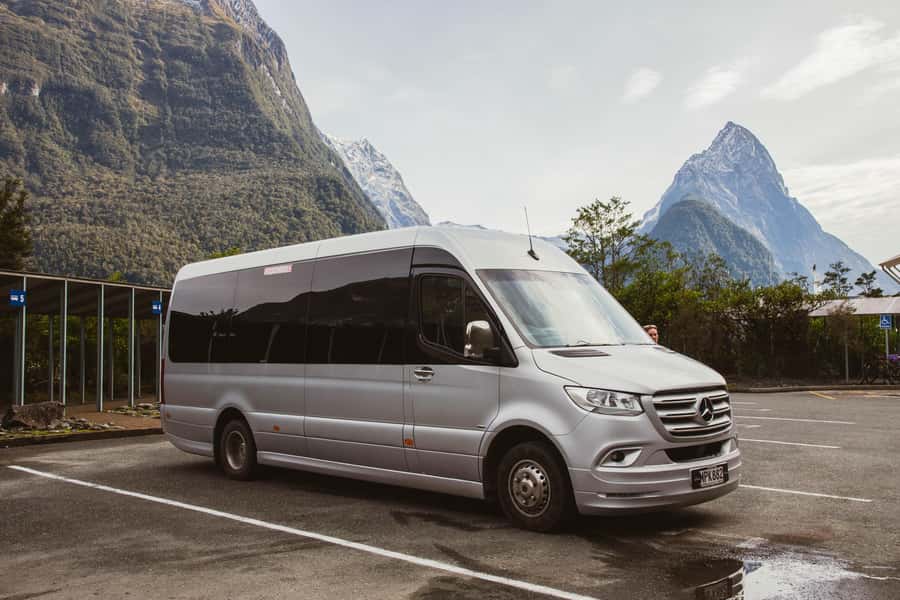From Queenstown: Milford Sound Day Trip with Cruise & Flight - Should you book it?