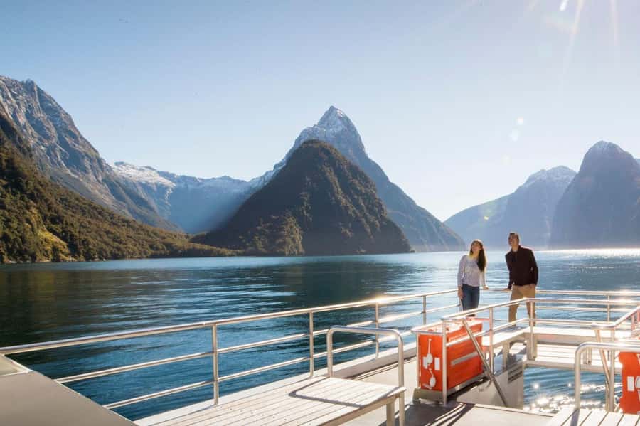 From Queenstown: Milford Sound Flight and Nature Cruise - The 1 hour 45 minute Milford Sound nature cruise
