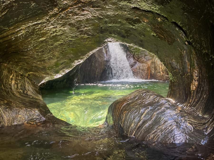 From Queenstown: Mount Aspiring Full-Day Canyoning Adventure - Why the small group matters