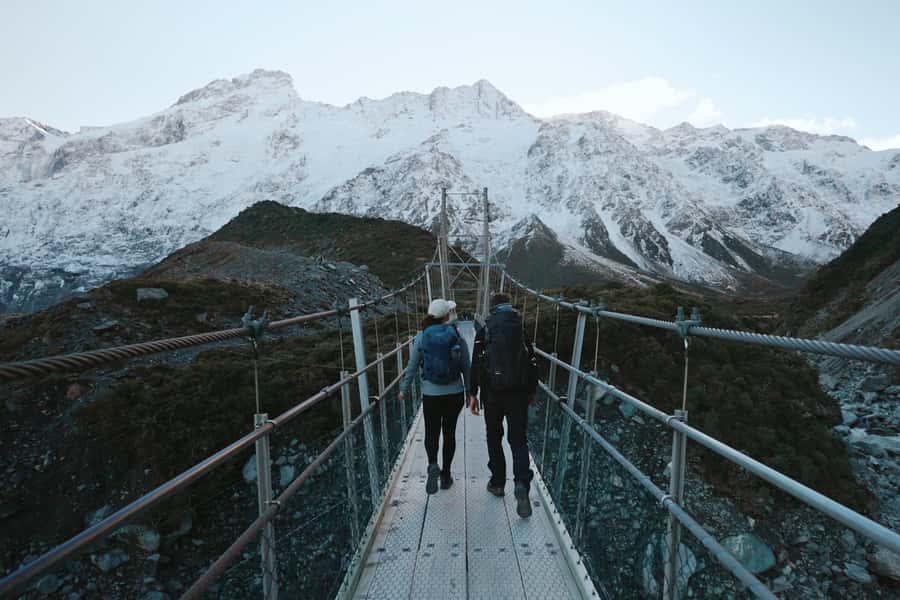 From Queenstown: Mount Cook Day Trip via Scenic Flight - What the pilots add to the trip