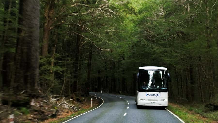 From Queenstown: Scenic One-Way Tour to Franz Josef - Three South Island lakes, three different moods