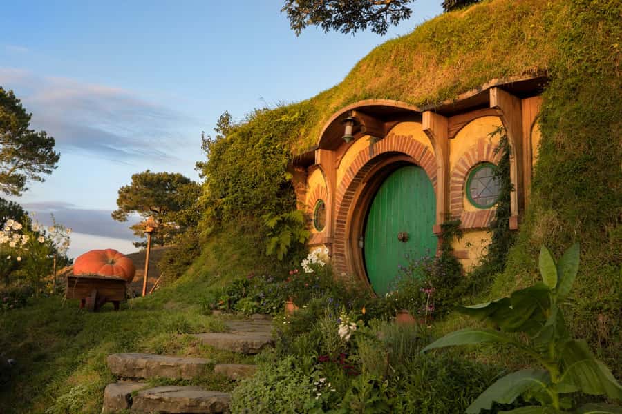 From Rotorua: Hobbiton Movie Set Tour with Festive Lunch - Weather, clothing, and practical comfort