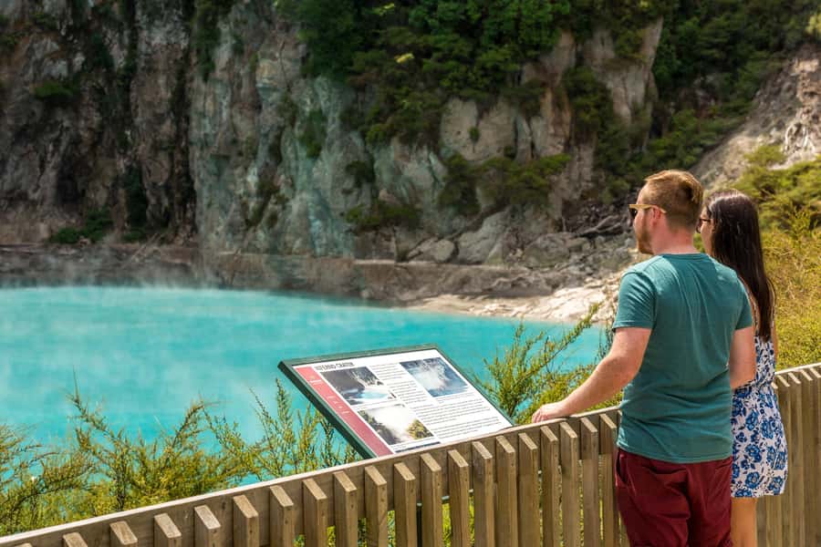 From Rotorua: Wai O Tapu & Waimangu Eco Thermal Morning Tour - The guide is a major part of the value