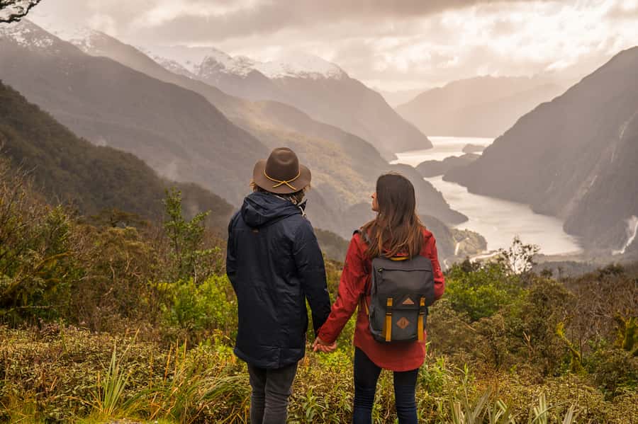 From Te Anau: Doubtful Sound Coach & Cruise - Crossing Lake Manapouri