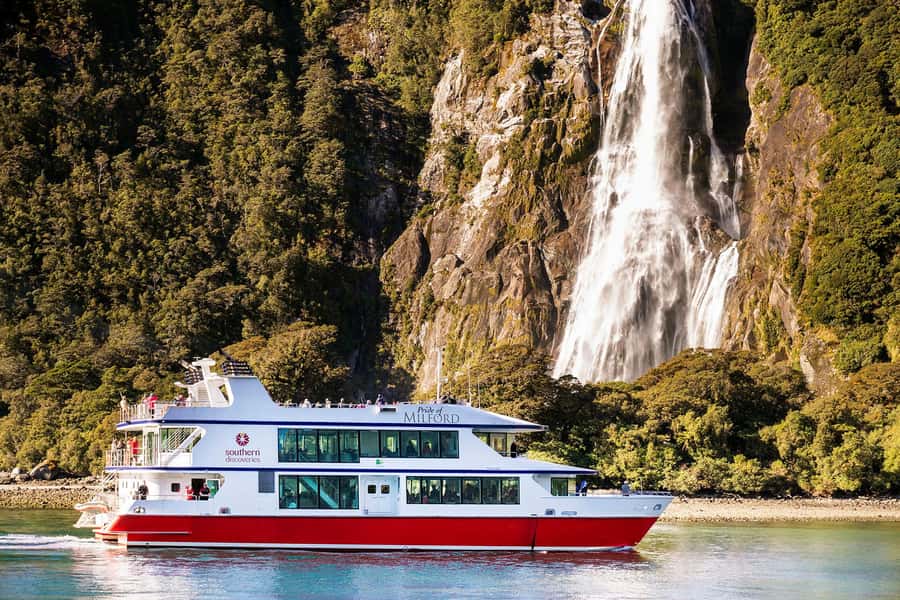 From Te Anau: Milford Sound Cruise & Glass-Roof Coach Tour - A glass roof for the Milford Road