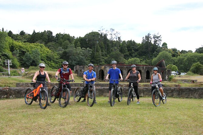 Full Day Ebike Tour in Karangahake Gorge (ex Auckland) - The Auckland pickup and the road through Waikato