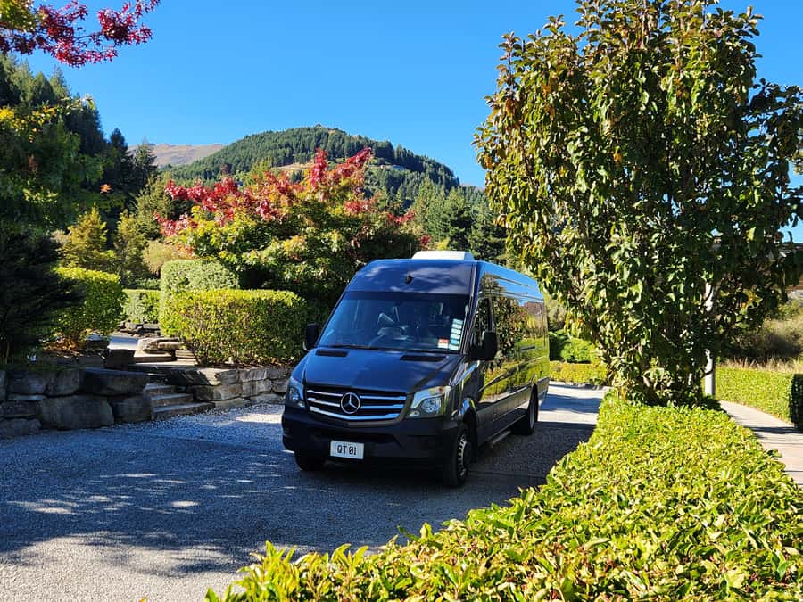 Glenorchy Kiwi Special Tour, from Queenstown - Scenic pauses between Queenstown and Glenorchy