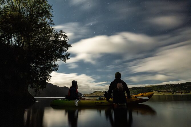 Glow Worm Kayak Tour - Clothing, temperature, and staying dry