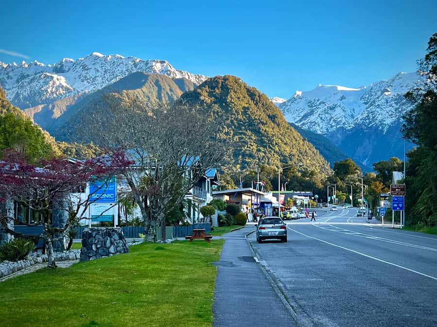 Greymouth to Franz Josef via Hokitika small group tour 1 Way - Luggage, comfort, and what to bring