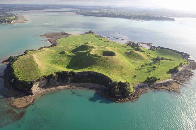 Guided Snorkeling and Island Exploration in Auckland - Trading fins for a forest trail