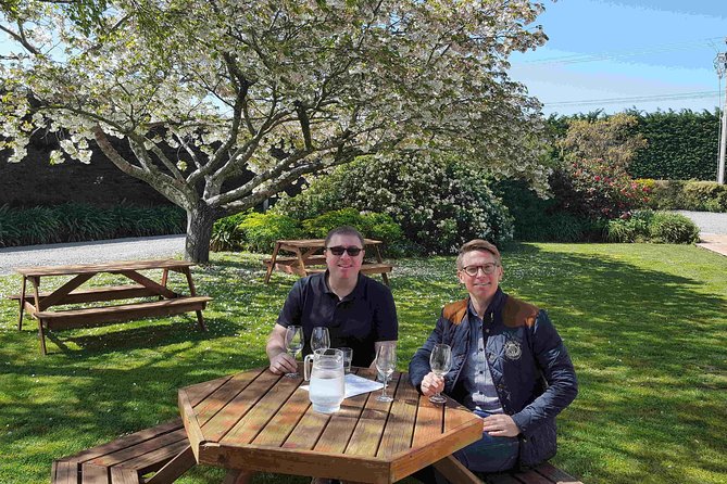 Half Day Martinborough Winery Tour from Wellington - Lunch at a vineyard, with the bill separate