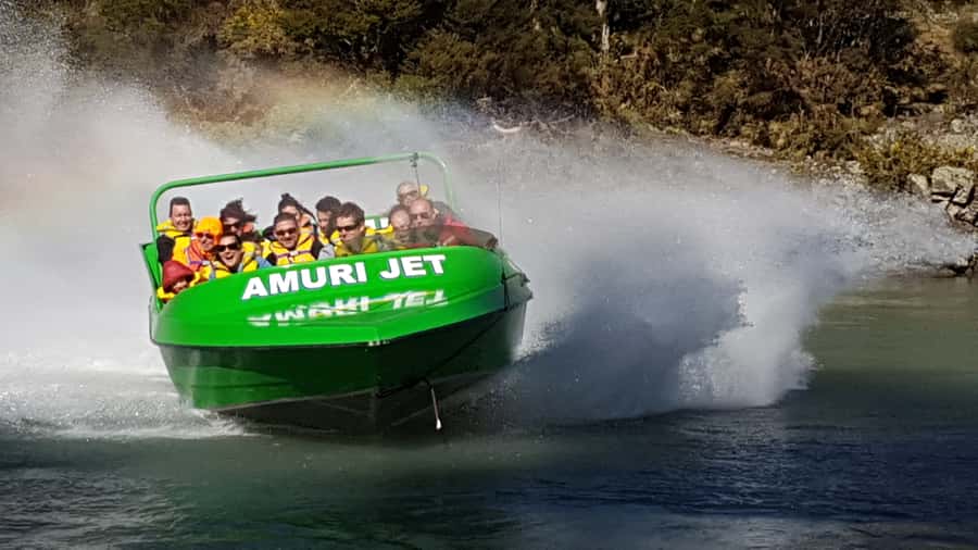 Hanmer Springs: River Jet Boat Ride - Drivers, commentary, and the feel of the outing